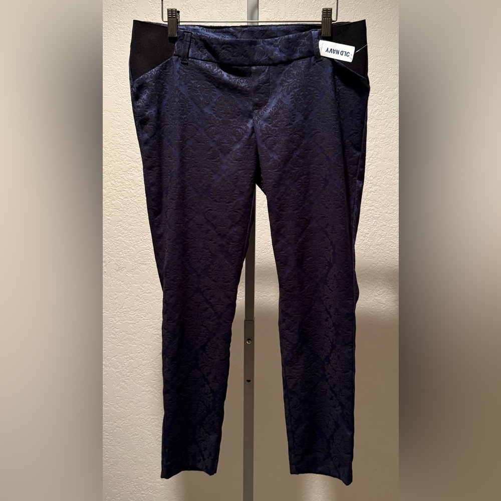 Old Navy Maternity Skinny Knit Side Panel Blue & Black Jacquard Pixie Pants, 6